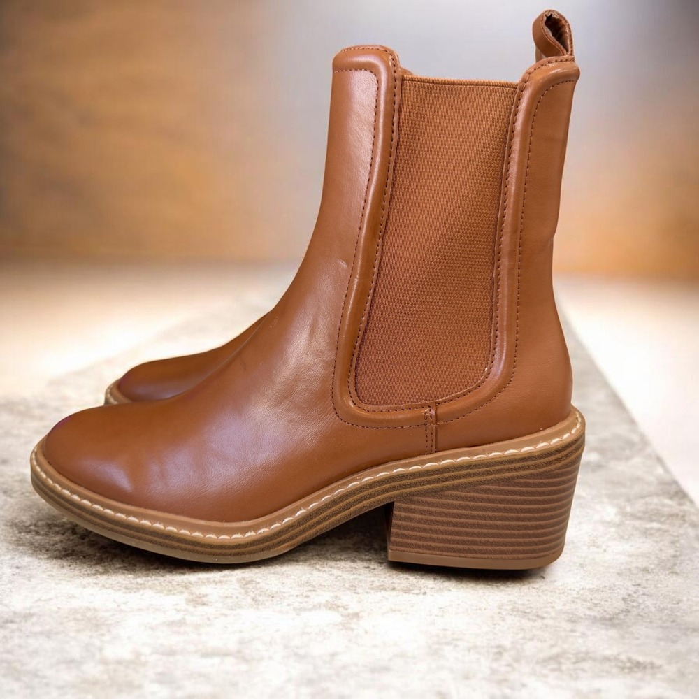 Steven‎ New York Womens Chelsea Boots Block Heel Brown Casual Minimalist Size 7
